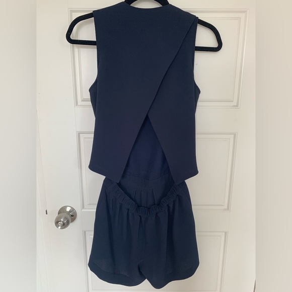 Club Monaco Lyndsey Romper Navy Blue Sz 0 - Picture 5 of 7